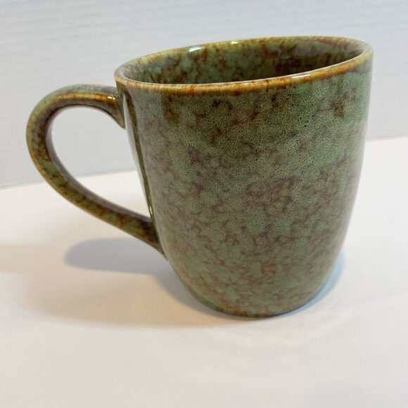 Burton and Burton Ceramic Mug with Snowman & Cardinals Design 12 Oz Green & Mult - Picture 6 of 9